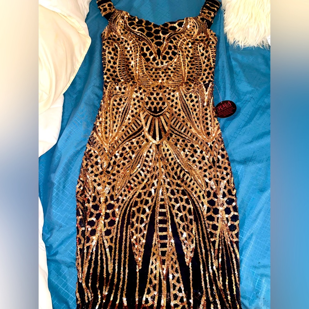 Hot Miami Styles black and gold dress. Size Small. Never been worn brand new.